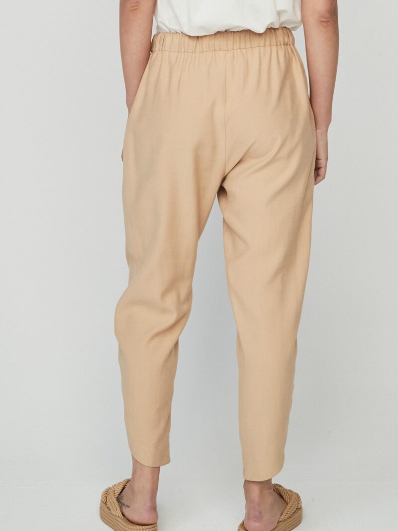 Pantalón Camel REIKO (Unique) - Imagen 4